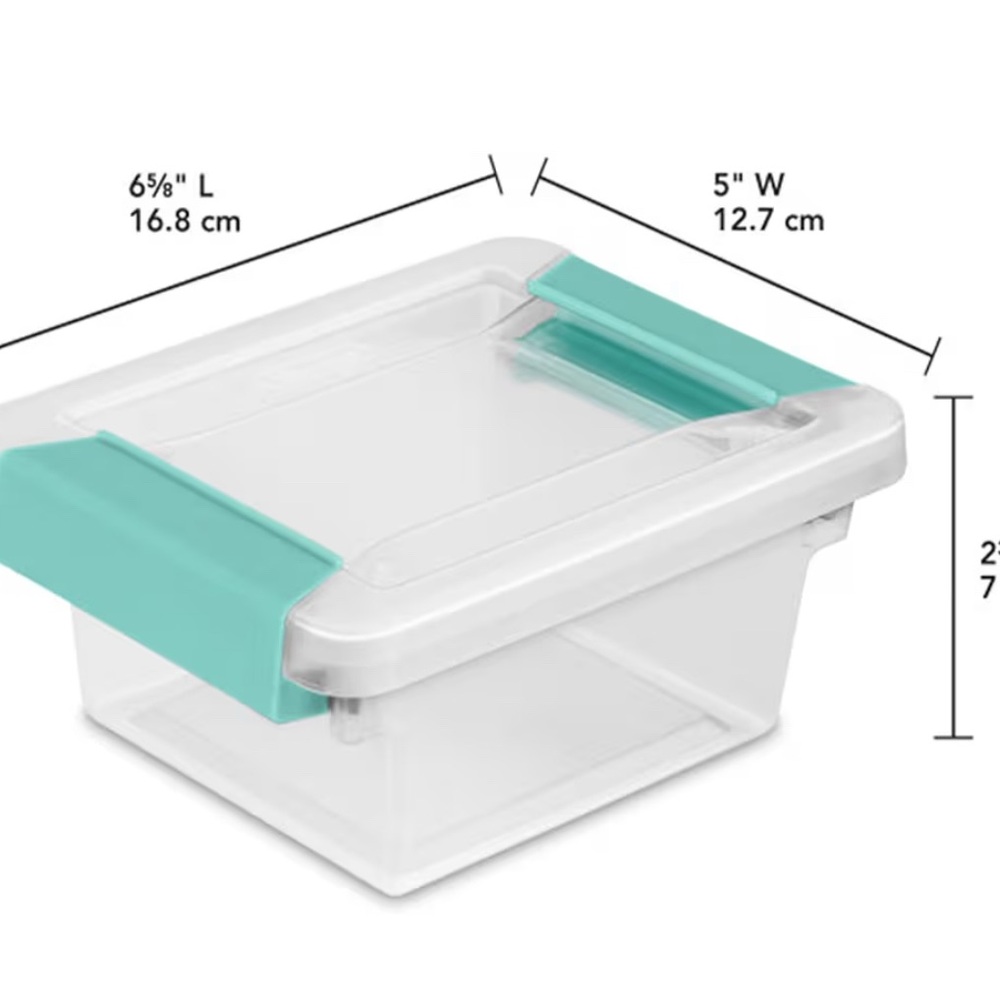2 Clear Storage Box/containers - Picture 2 of 4